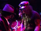 Slash solo 2014 0408_aero_press_la slash (16)